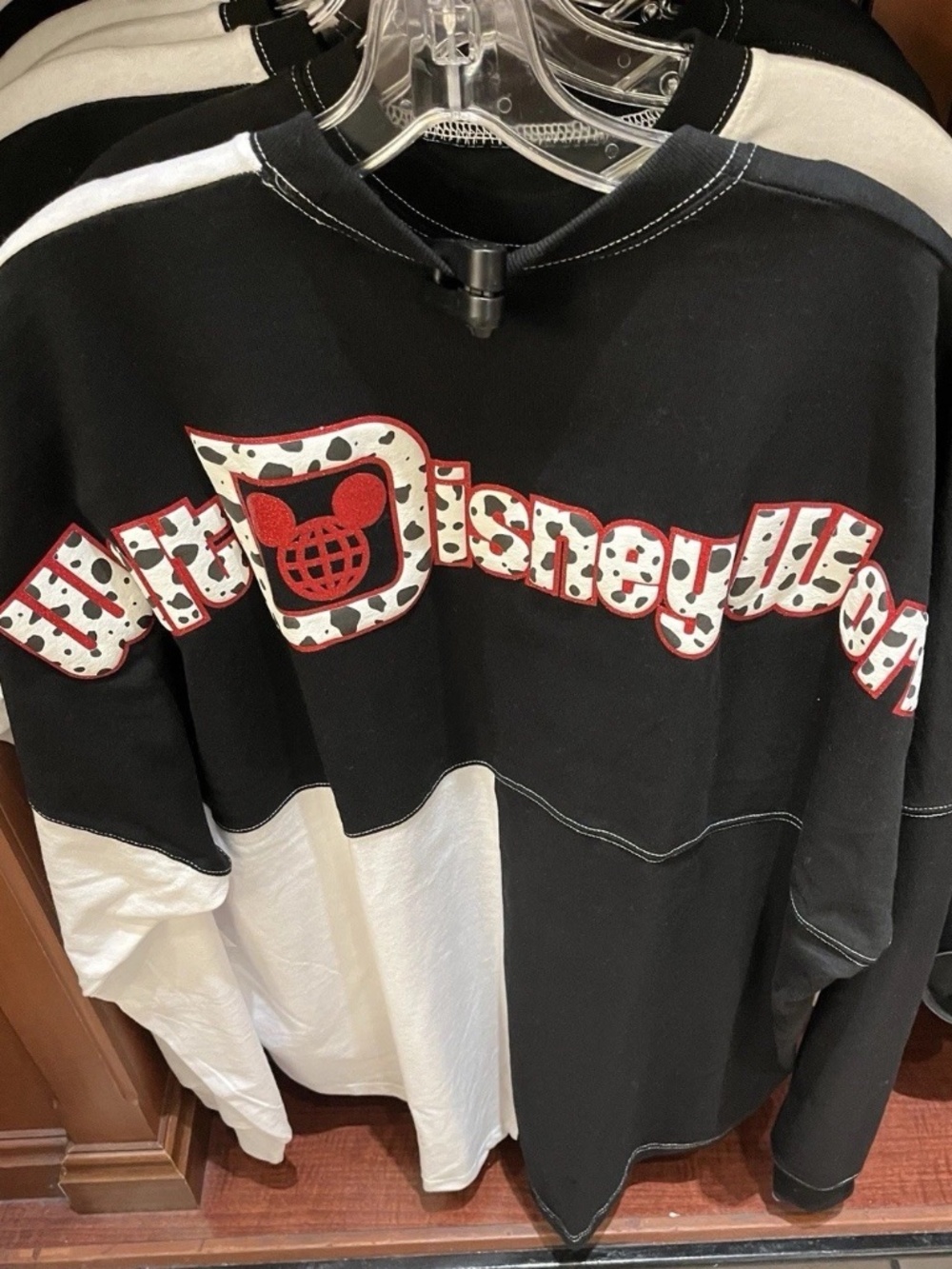 2026 Disney Parks 101 Dalmatians Cruella de Vil Spirit Jersey Adult Size - NEW